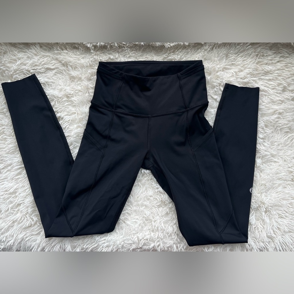 Lululemon Fast & Free  black leggings, size 2, 24”